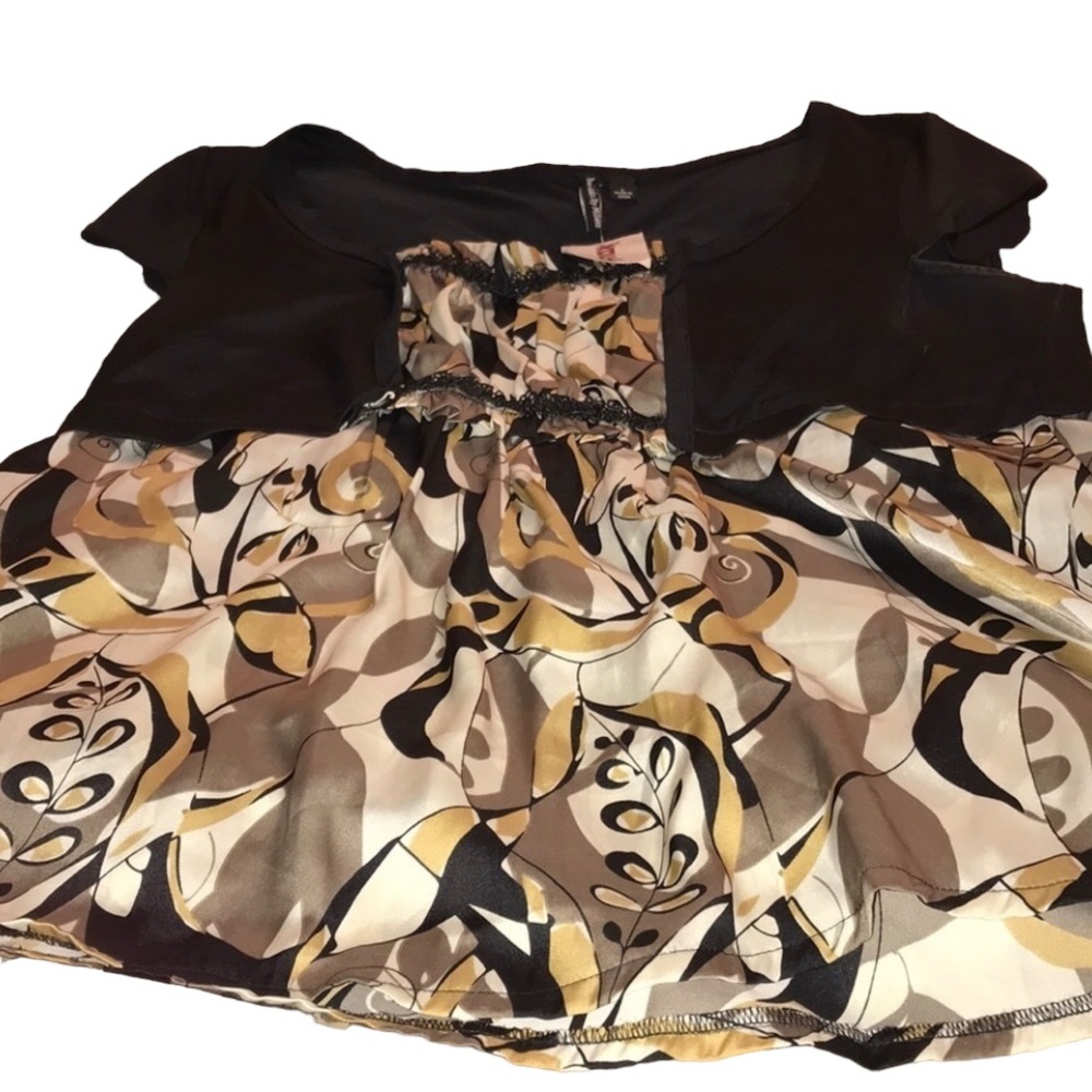 Essentials by Milano size large black print scoop neck faux shrug look NWT